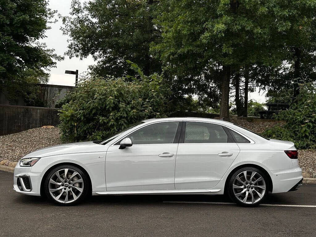 2022 Audi A4
