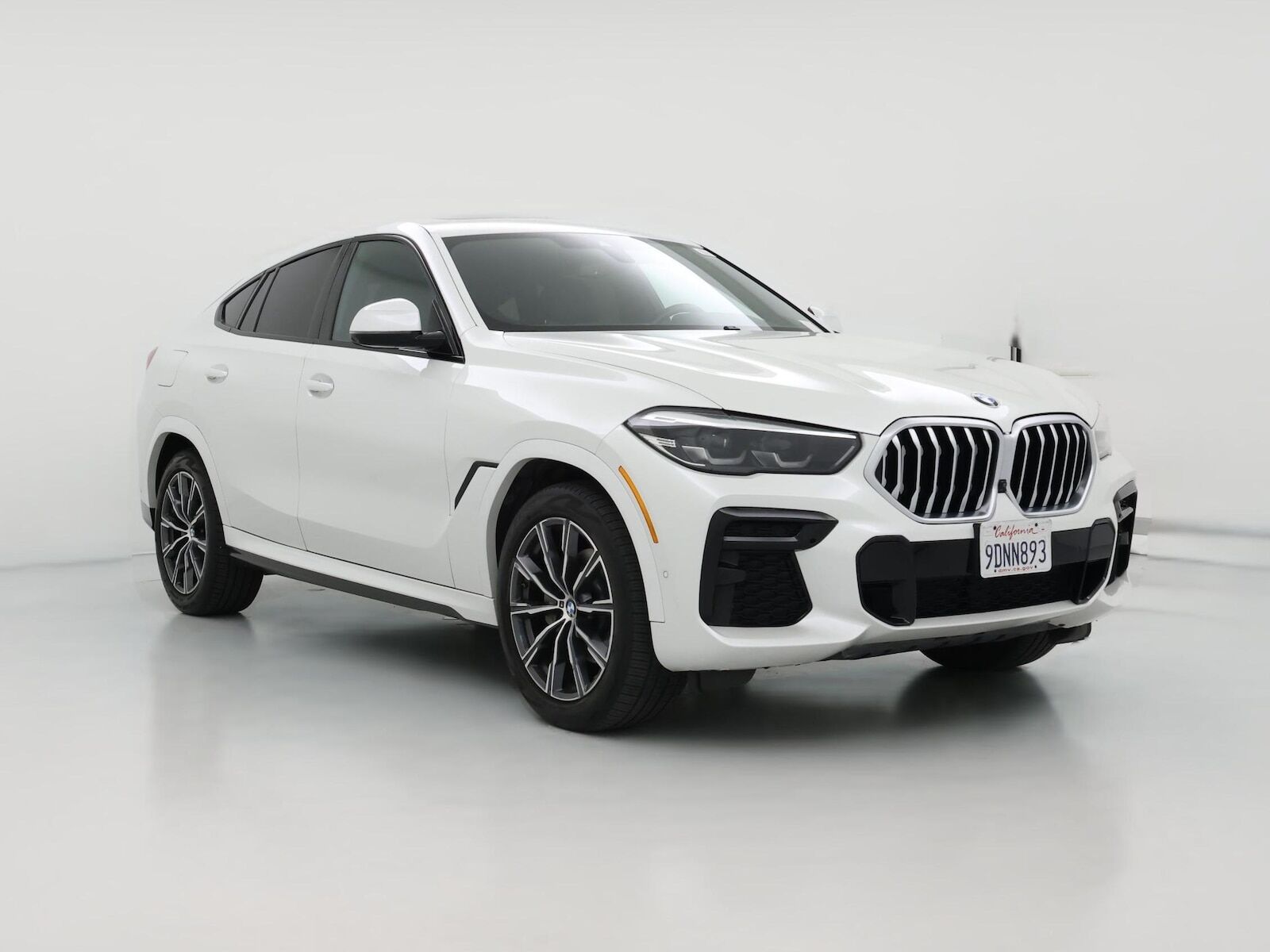 2023 BMW X6