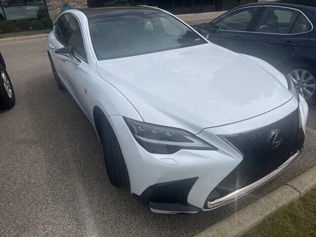 2023 Lexus LS