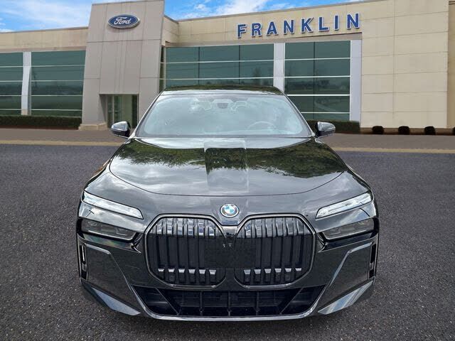 2024 BMW i7