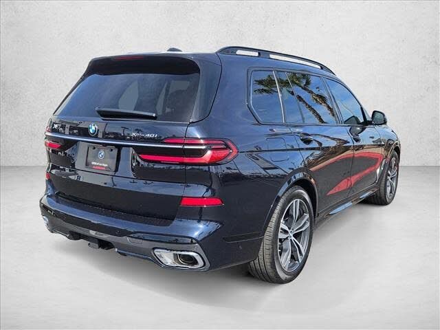 2026 BMW X7