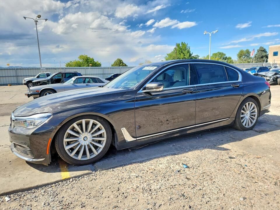 2016 BMW 7 Series