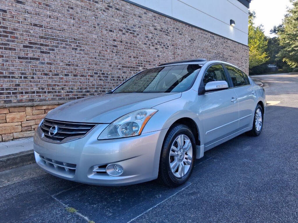 2012 NISSAN Altima