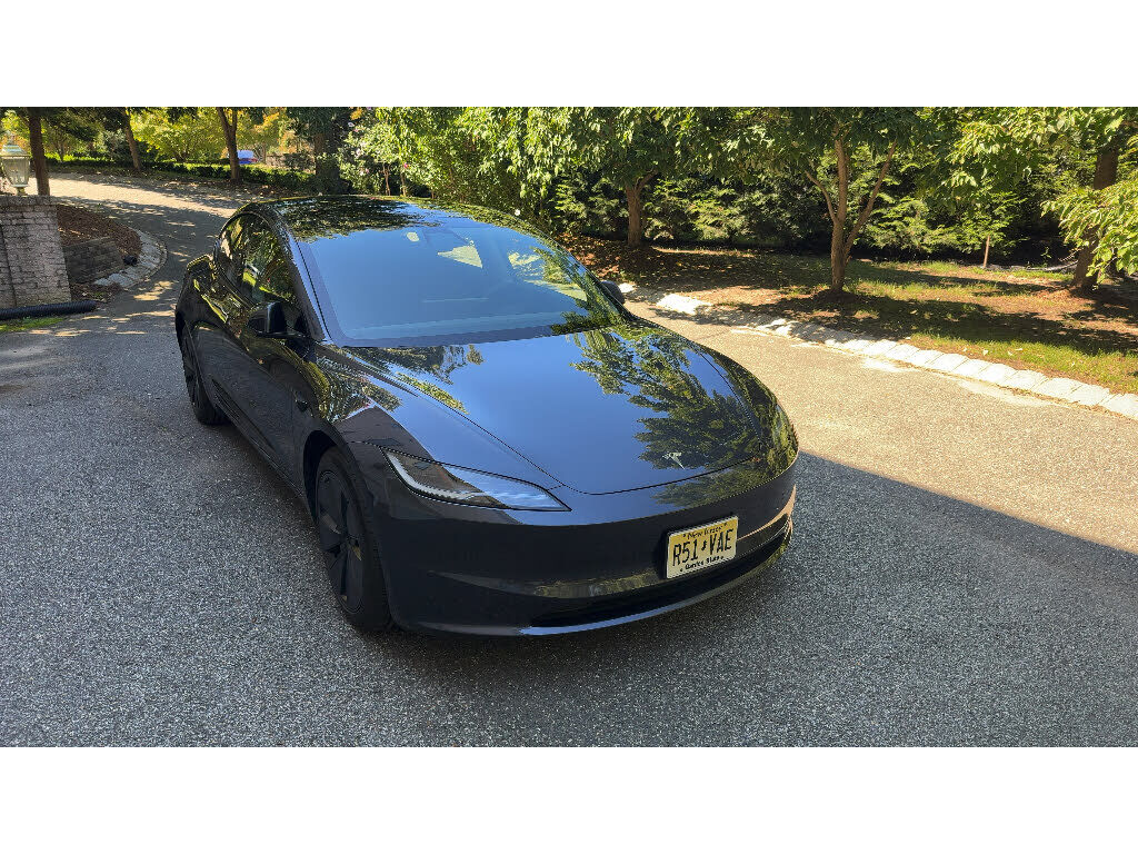 2024 TESLA Model 3