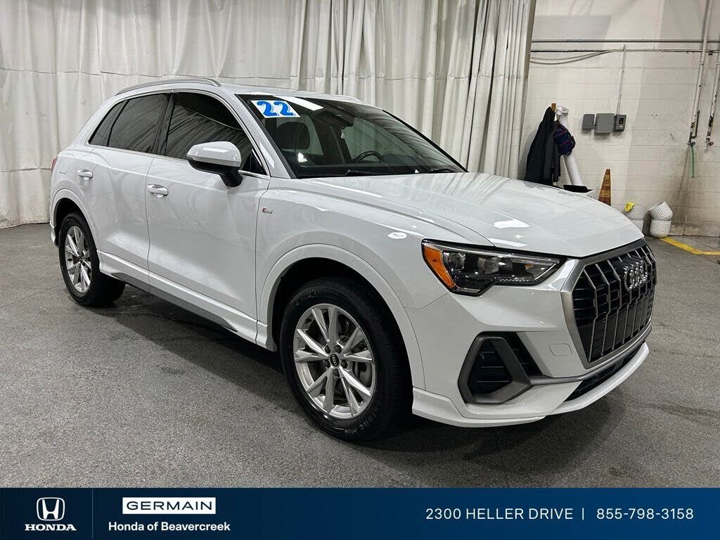 2022 AUDI Q3