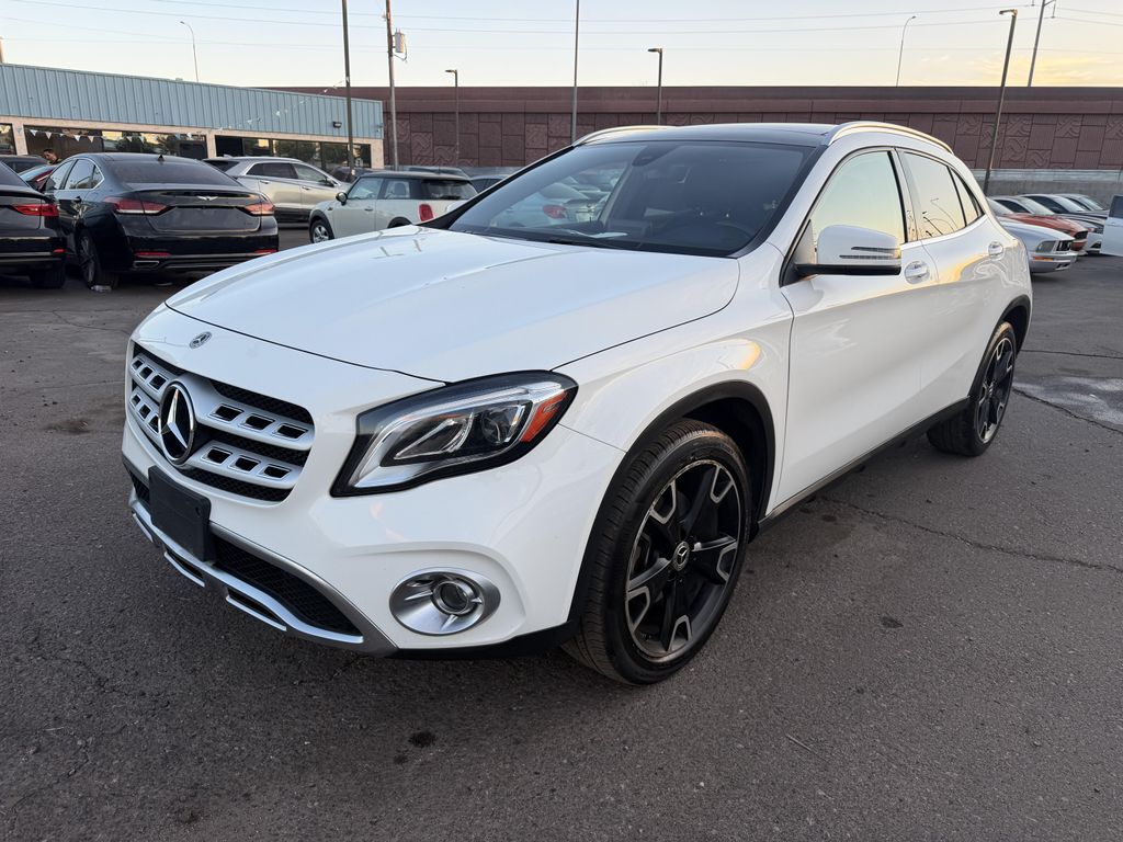 2019 MERCEDES-BENZ GLA-Class