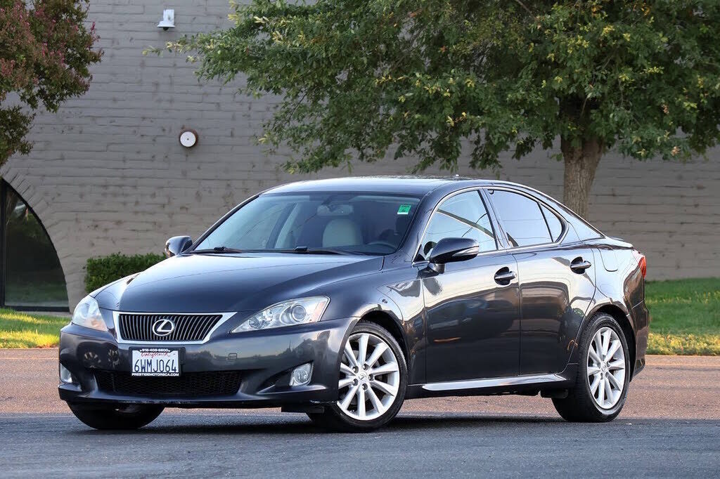2010 LEXUS IS