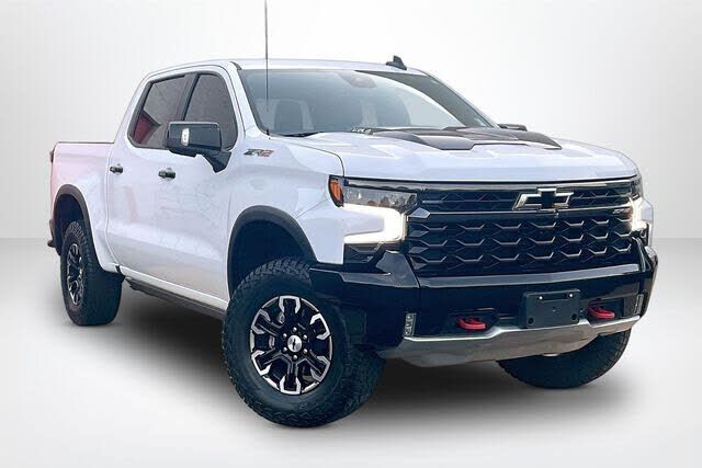 2024 CHEVROLET Silverado