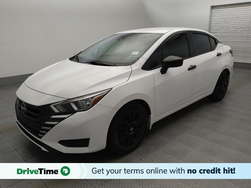 2024 NISSAN Versa