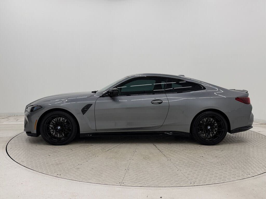 2025 BMW M4