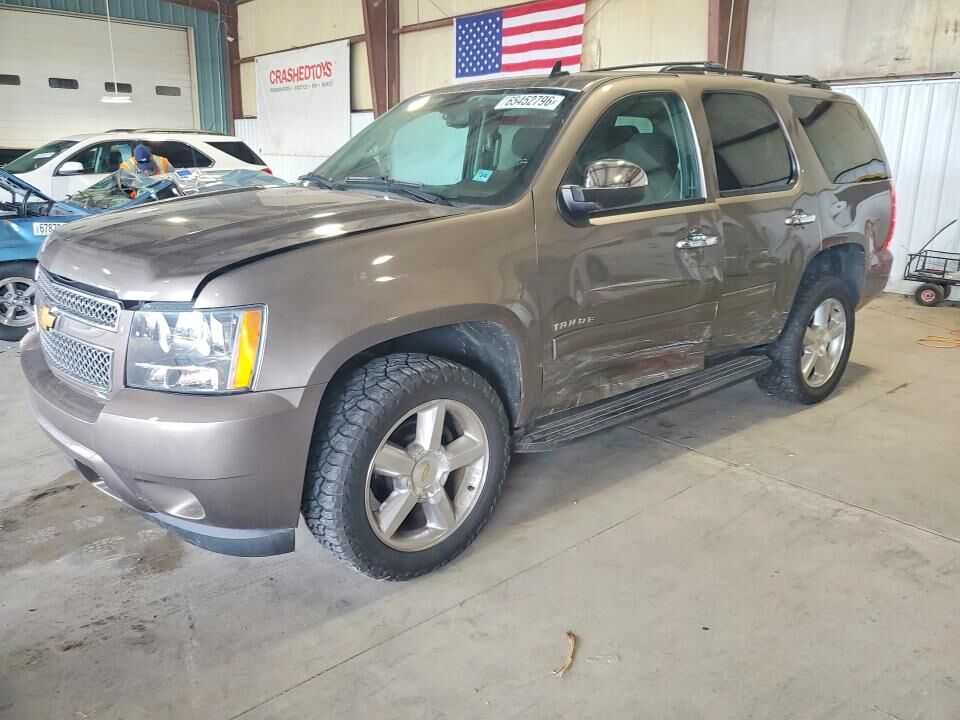 2014 CHEVROLET Tahoe