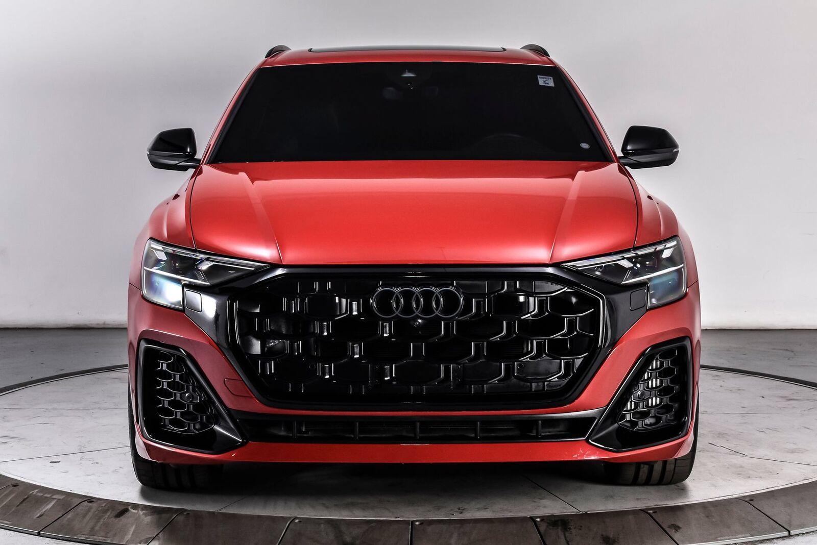 2024 Audi SQ8