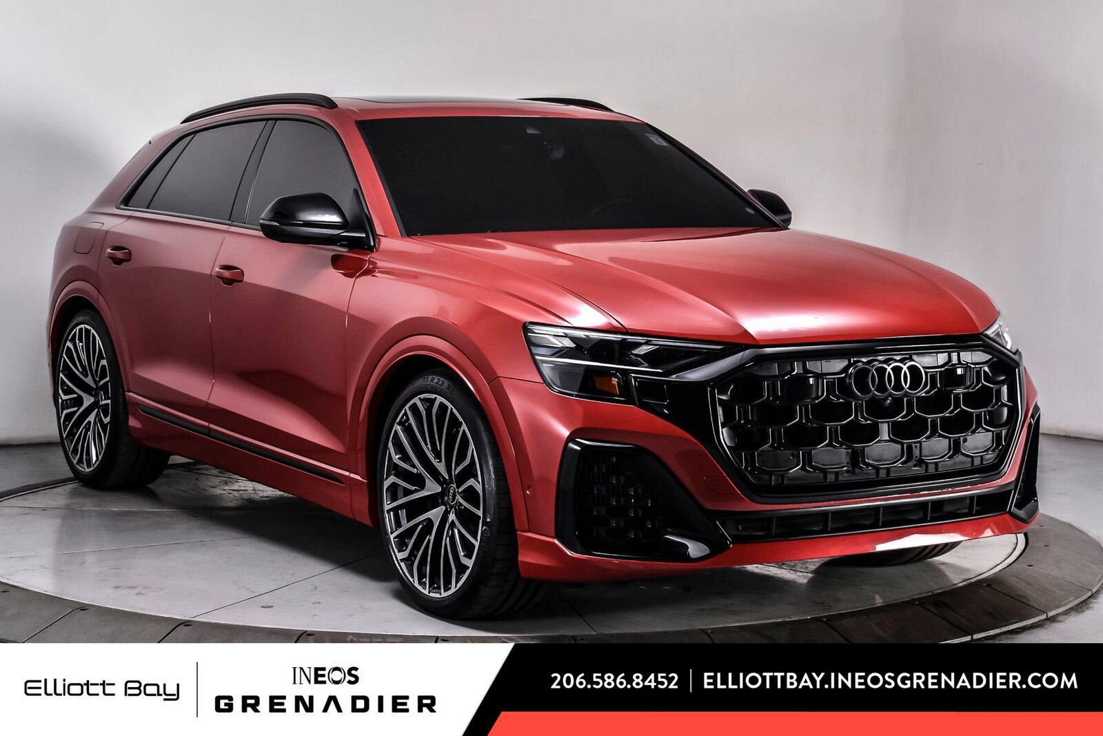 2024 AUDI SQ8