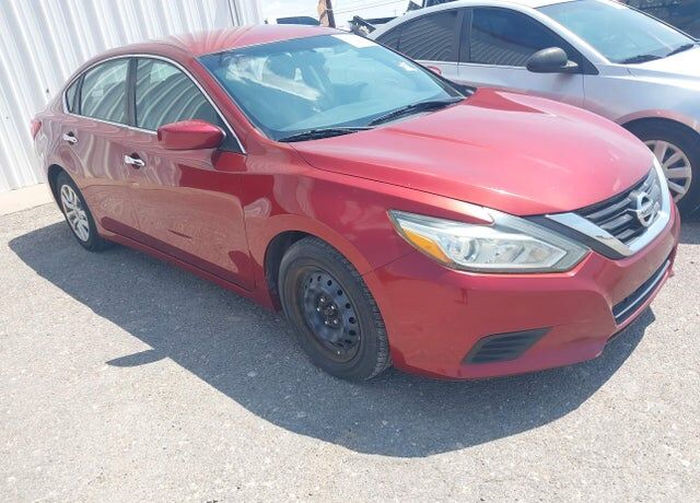 2016 NISSAN Altima