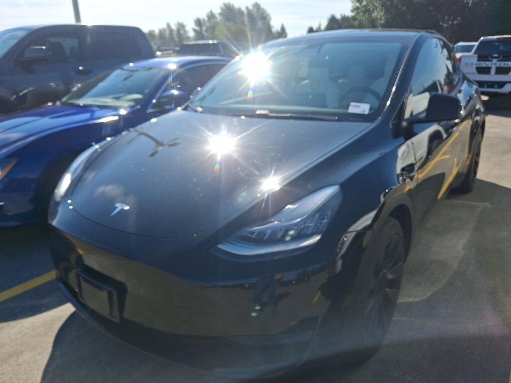 2021 TESLA Model Y