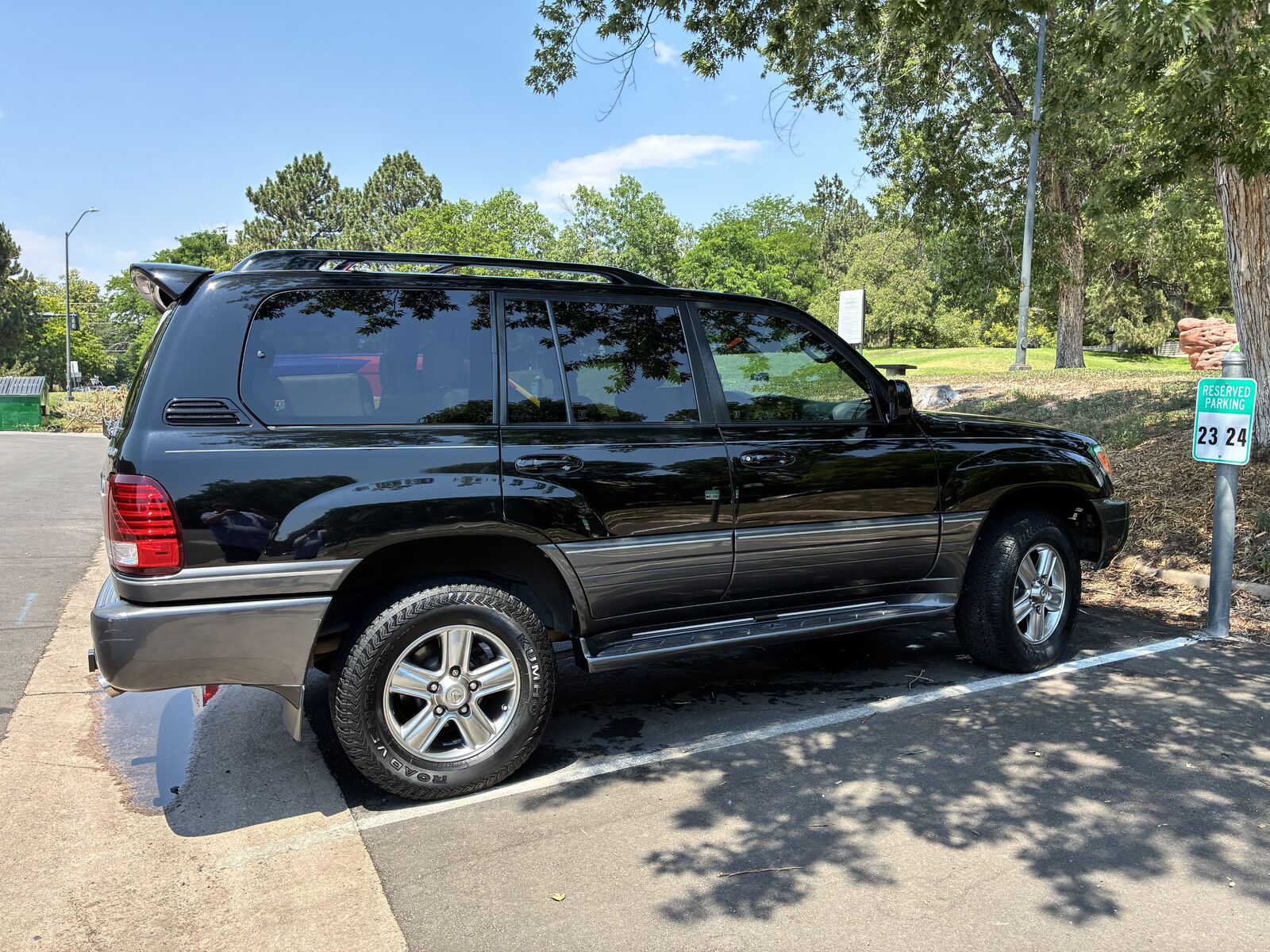 2007 Lexus LX