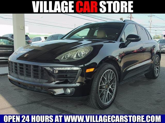 2018 PORSCHE Macan