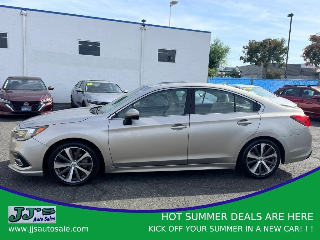 2019 SUBARU Legacy