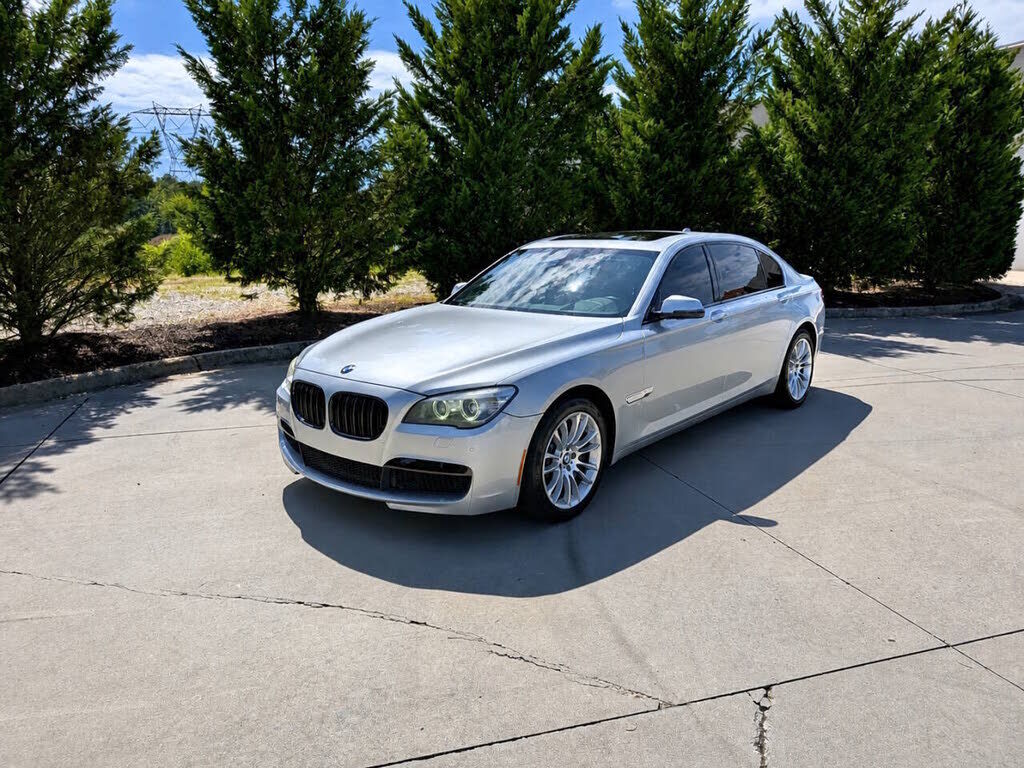 2015 BMW 740Li