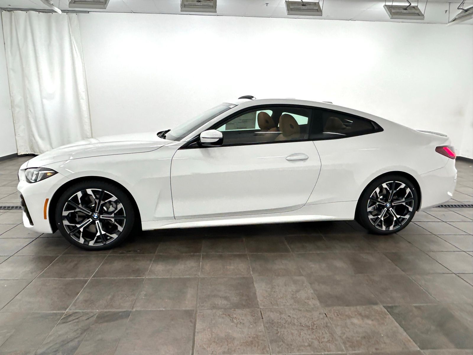 2026 BMW 430i