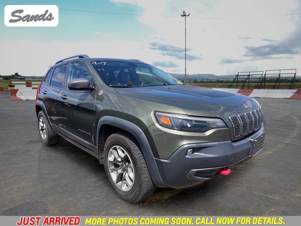2019 JEEP Cherokee