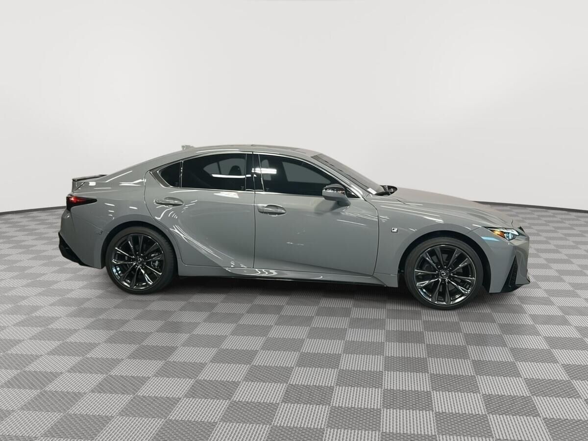 2024 Lexus IS