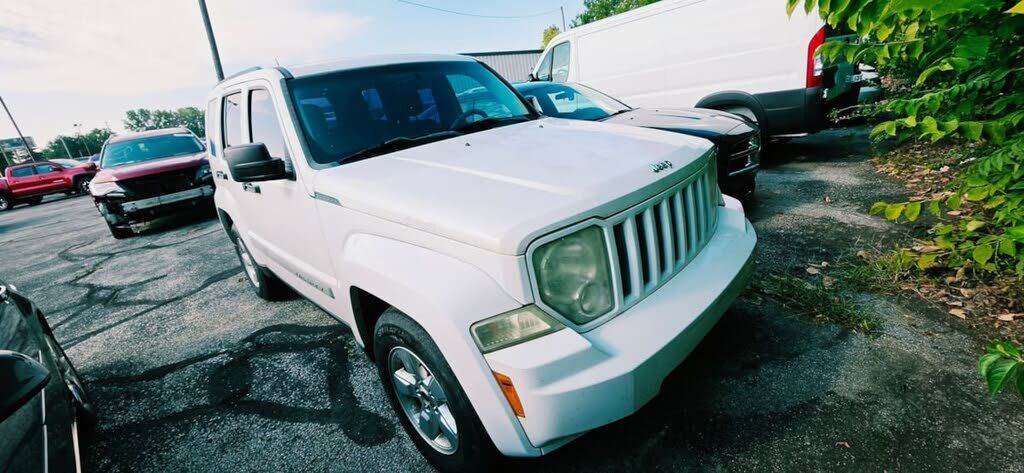 2012 JEEP Liberty