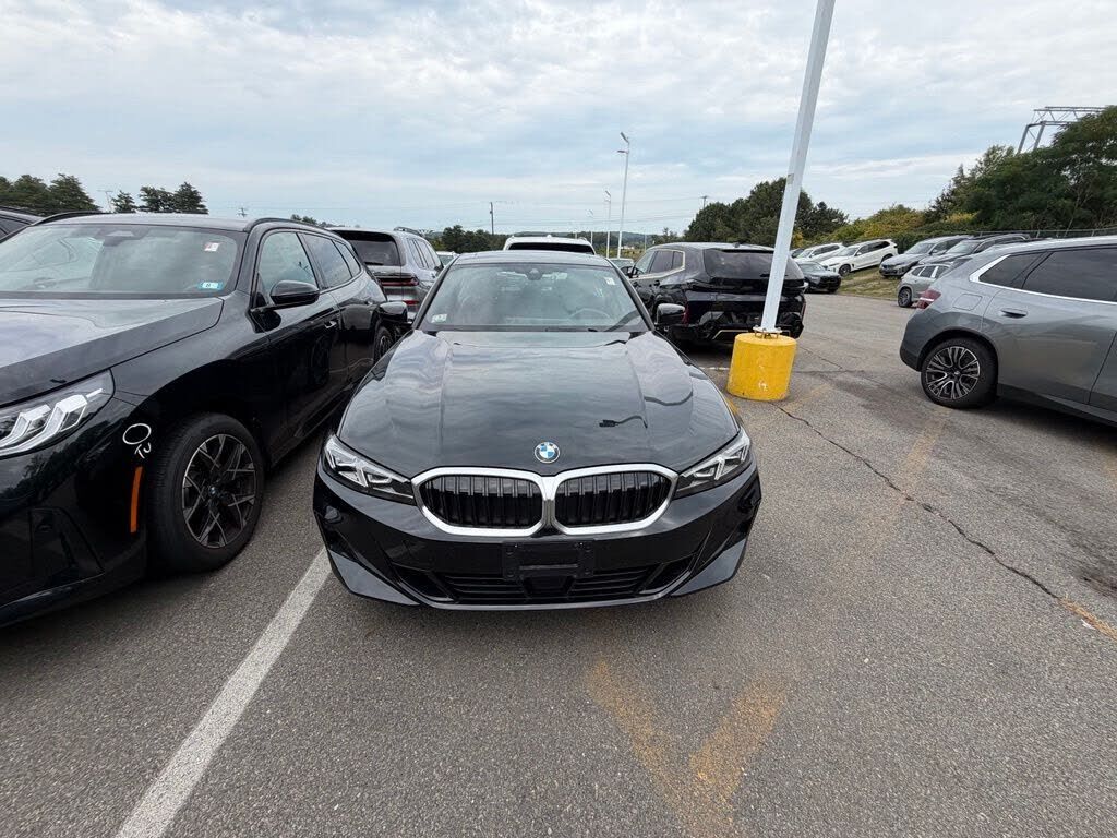 2025 BMW 330i