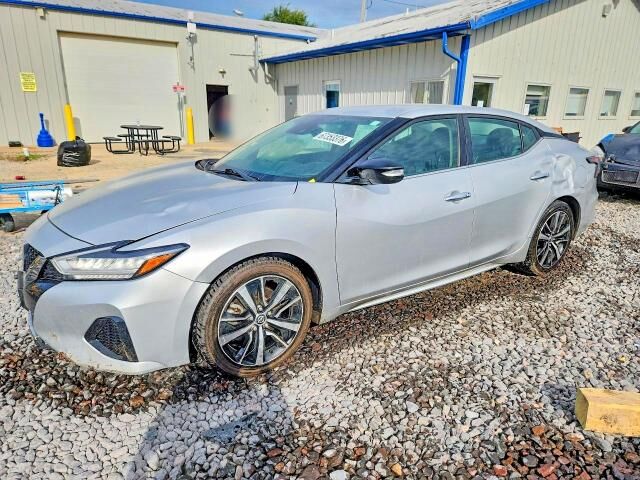 2021 NISSAN Maxima