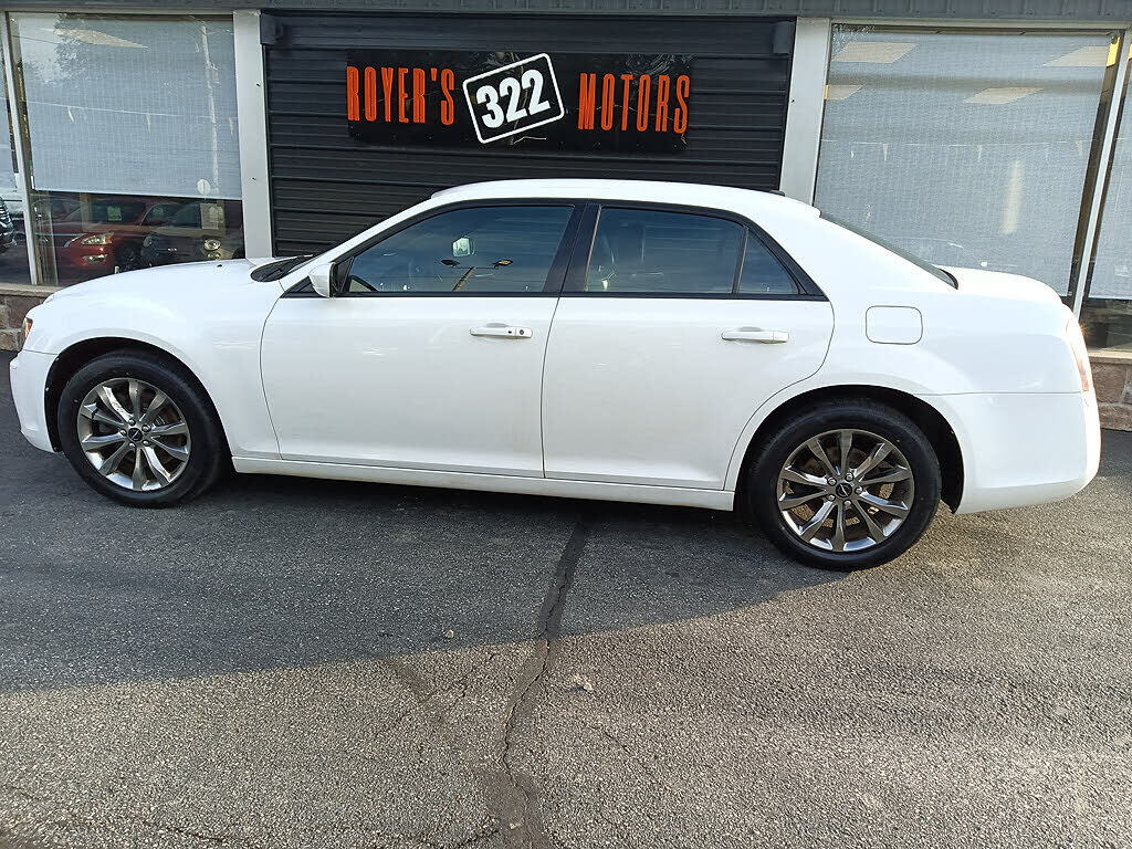 2014 CHRYSLER 300