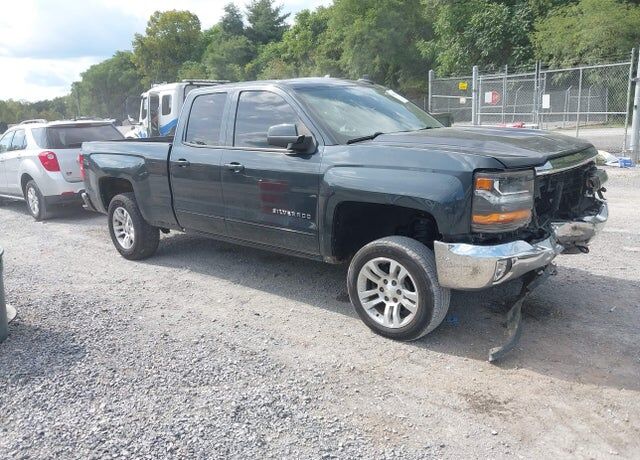 2017 CHEVROLET Silverado