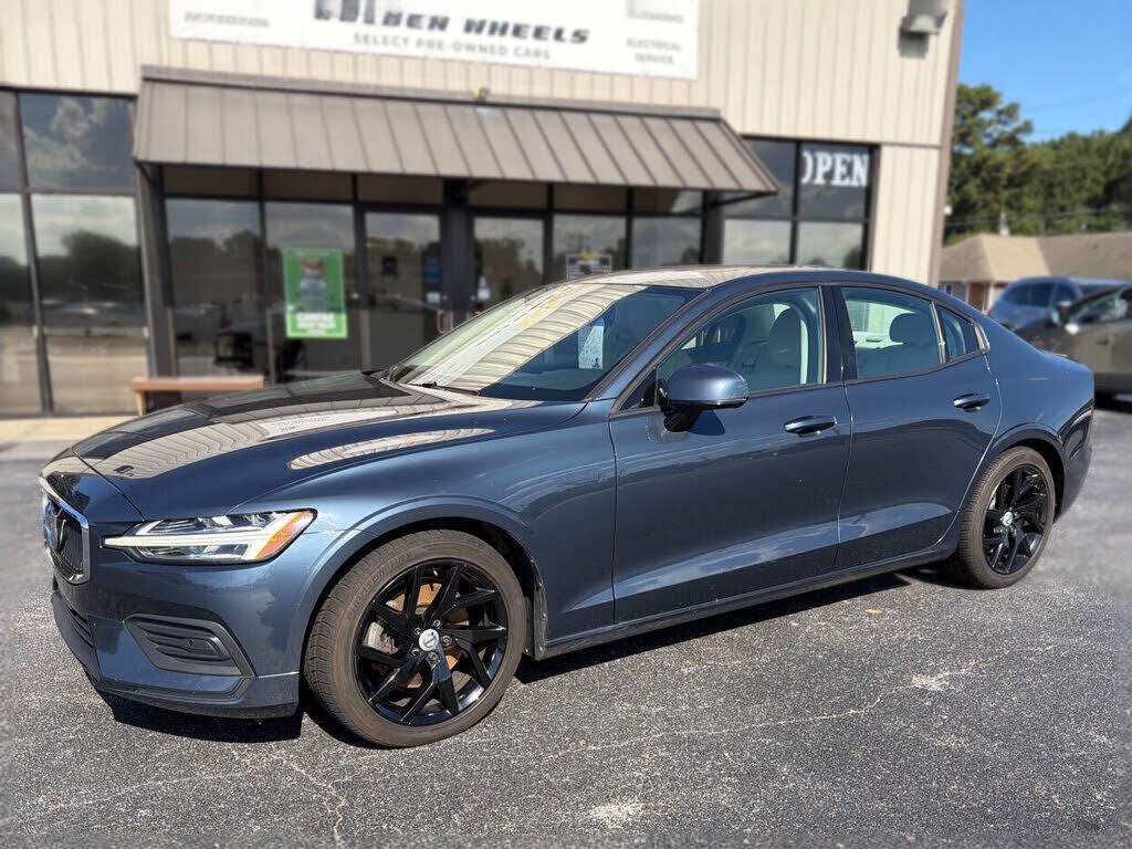 2019 VOLVO S60