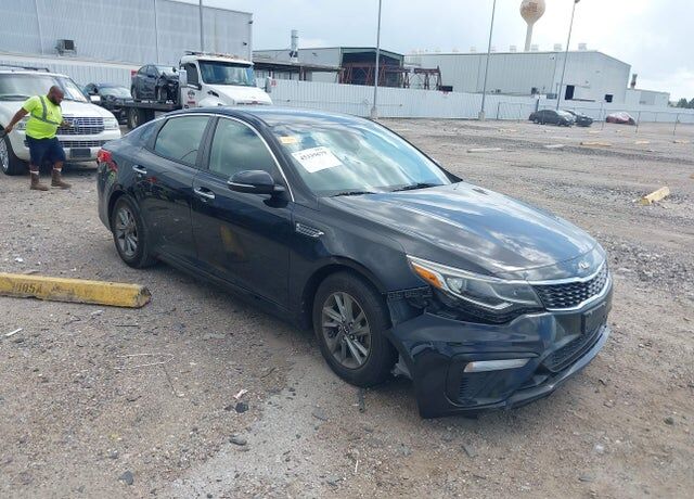 2019 KIA Optima