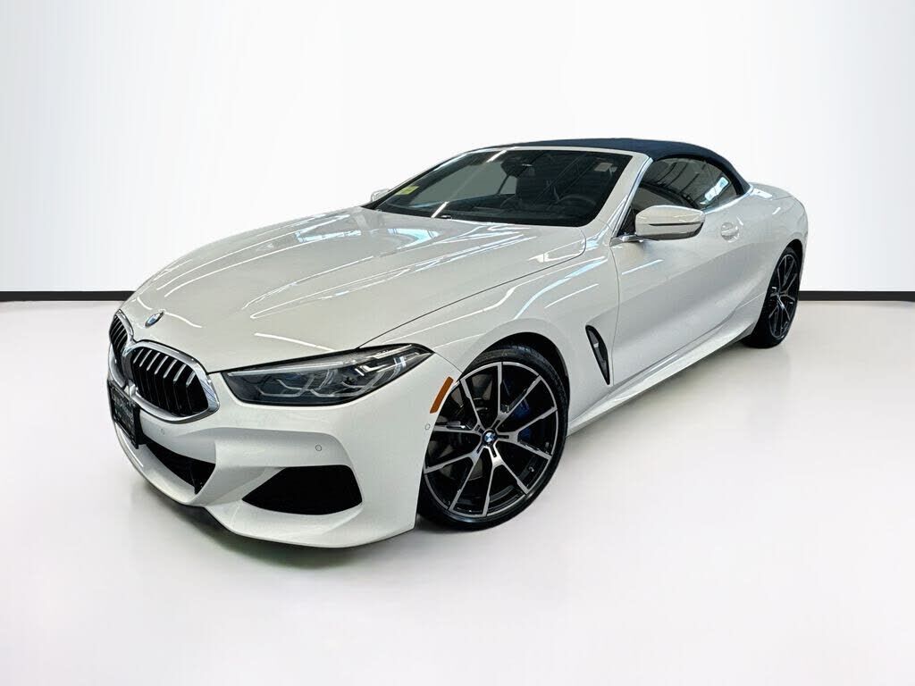 2020 BMW M8