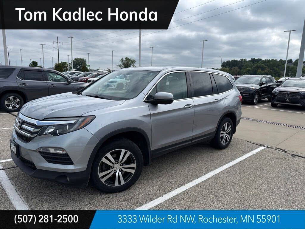 2017 HONDA Pilot