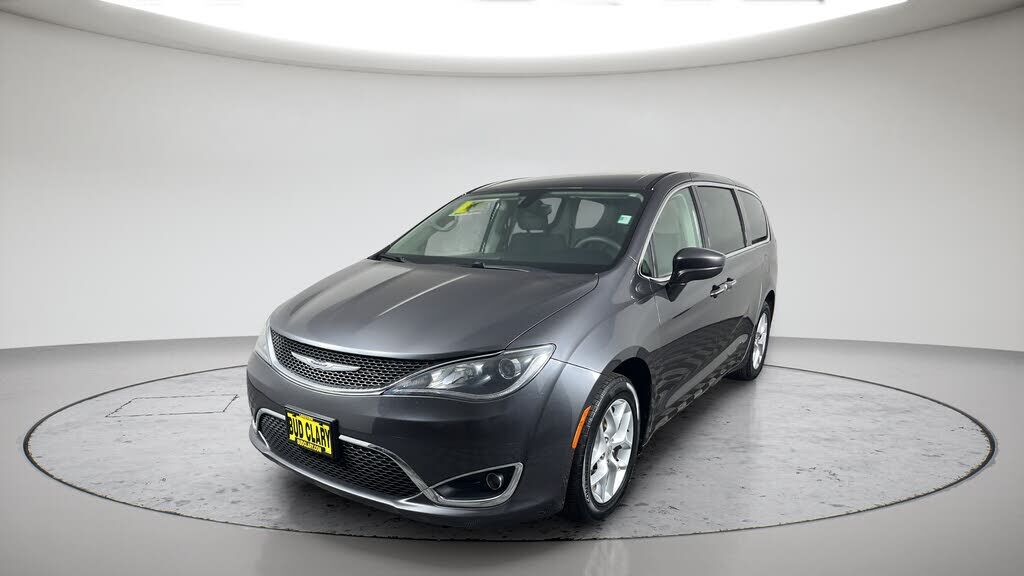 2018 CHRYSLER Pacifica