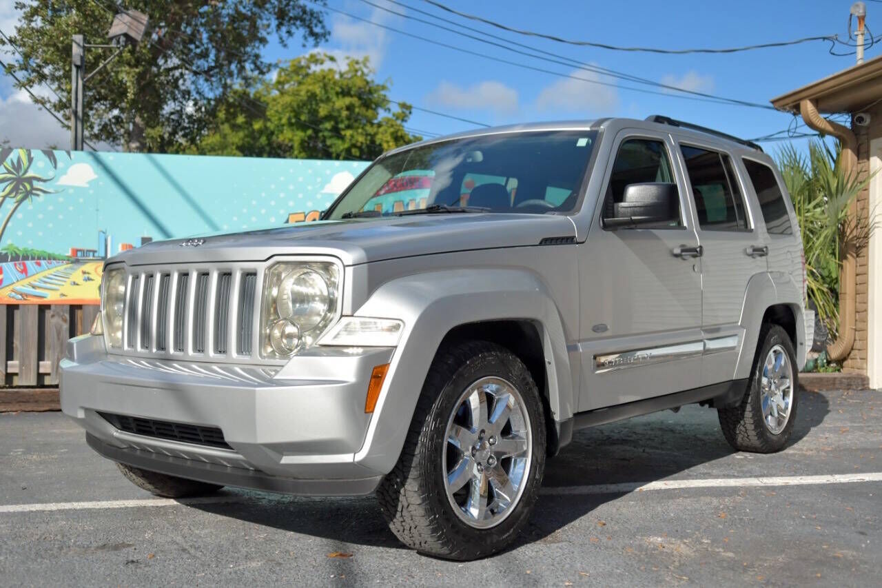 2012 JEEP Liberty