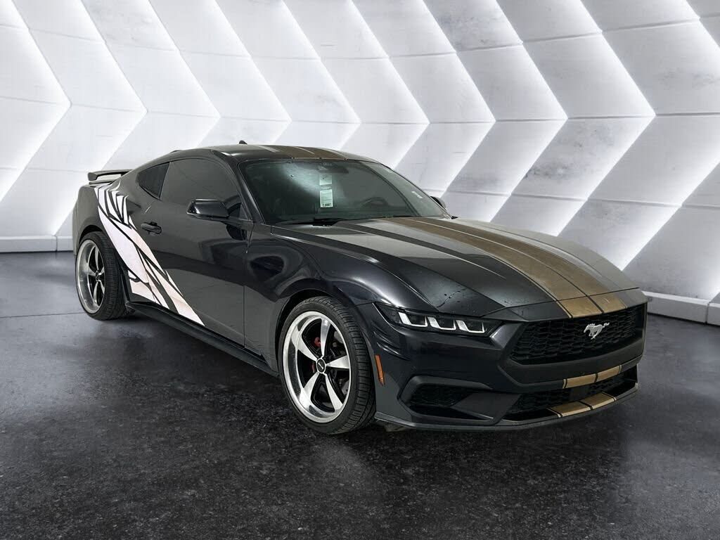 2024 FORD Mustang