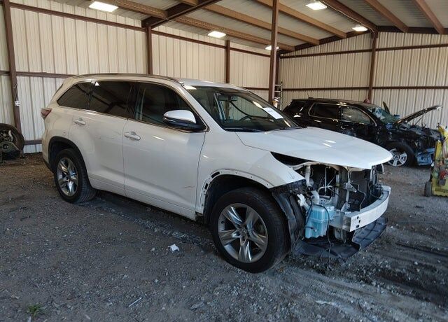 2014 TOYOTA Highlander