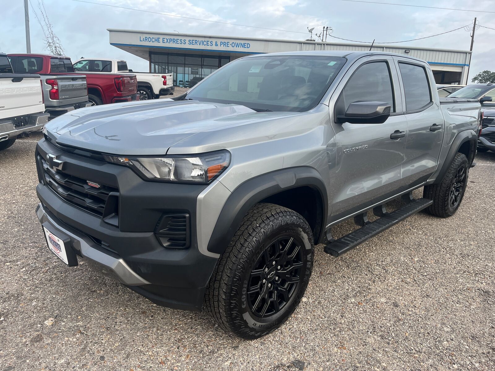 2025 CHEVROLET Colorado