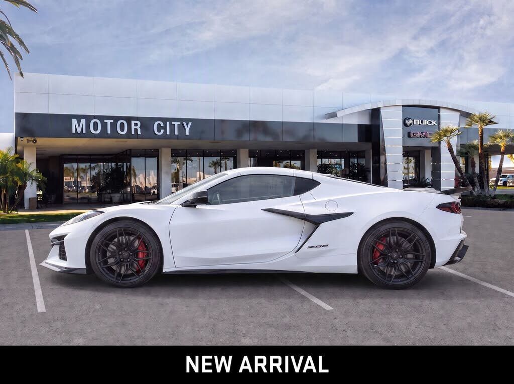 2025 CHEVROLET Corvette