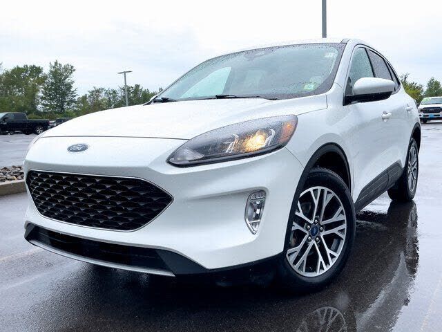 2022 FORD Escape