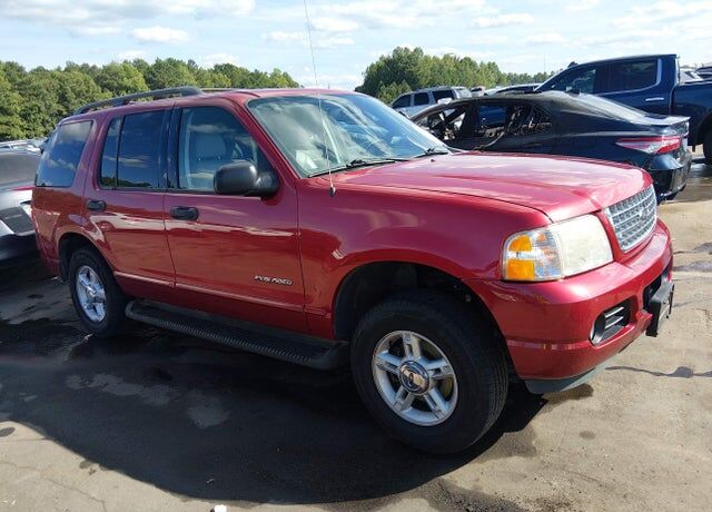 2004 FORD Explorer