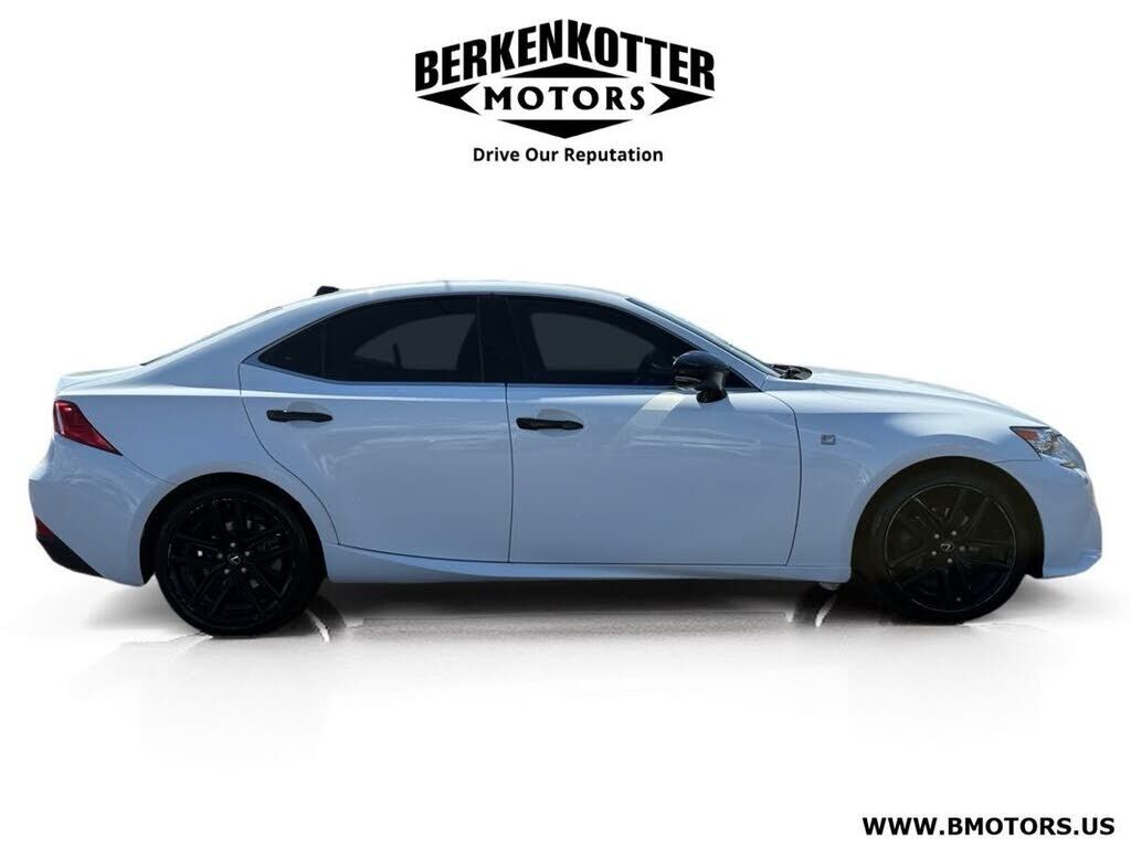 2015 Lexus IS