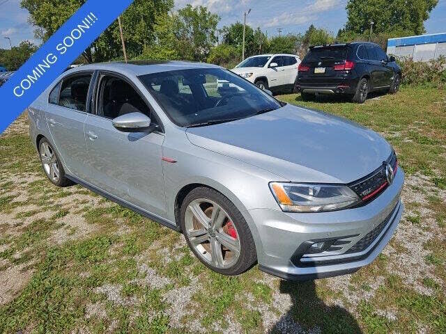 2016 VOLKSWAGEN Jetta