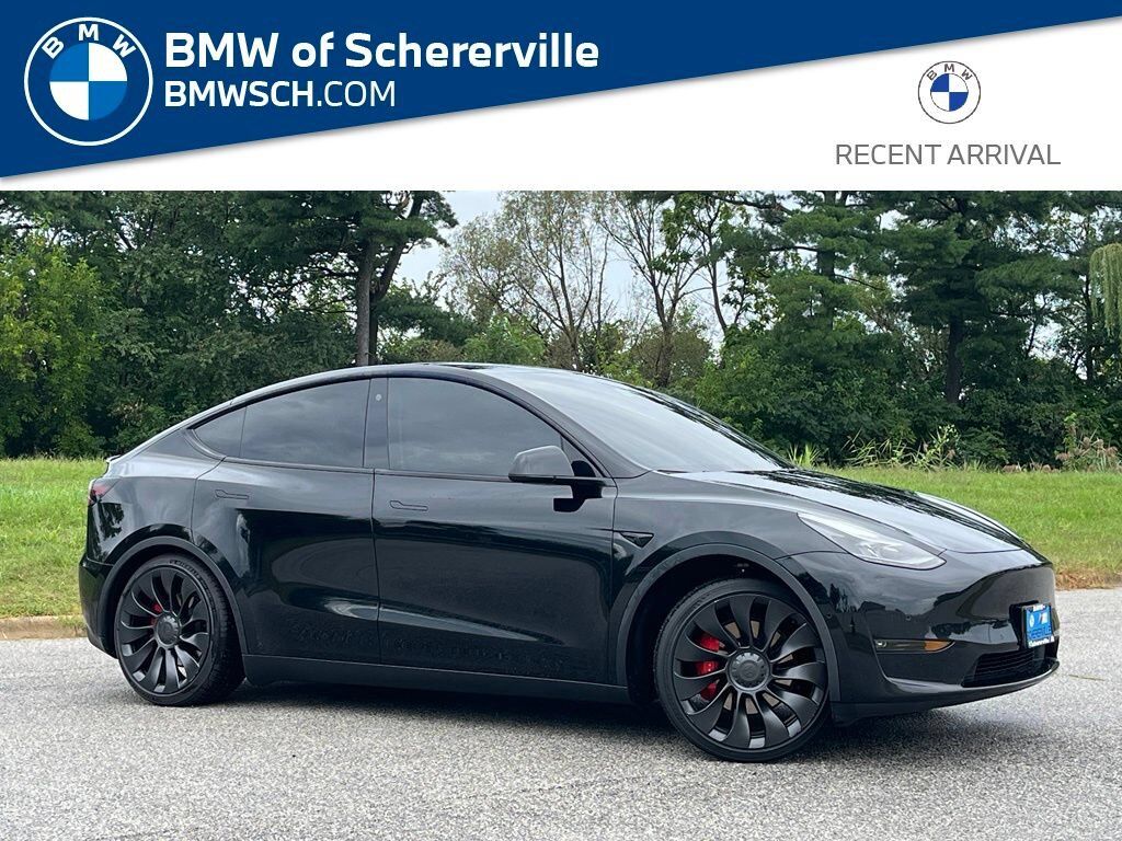 2022 TESLA Model Y