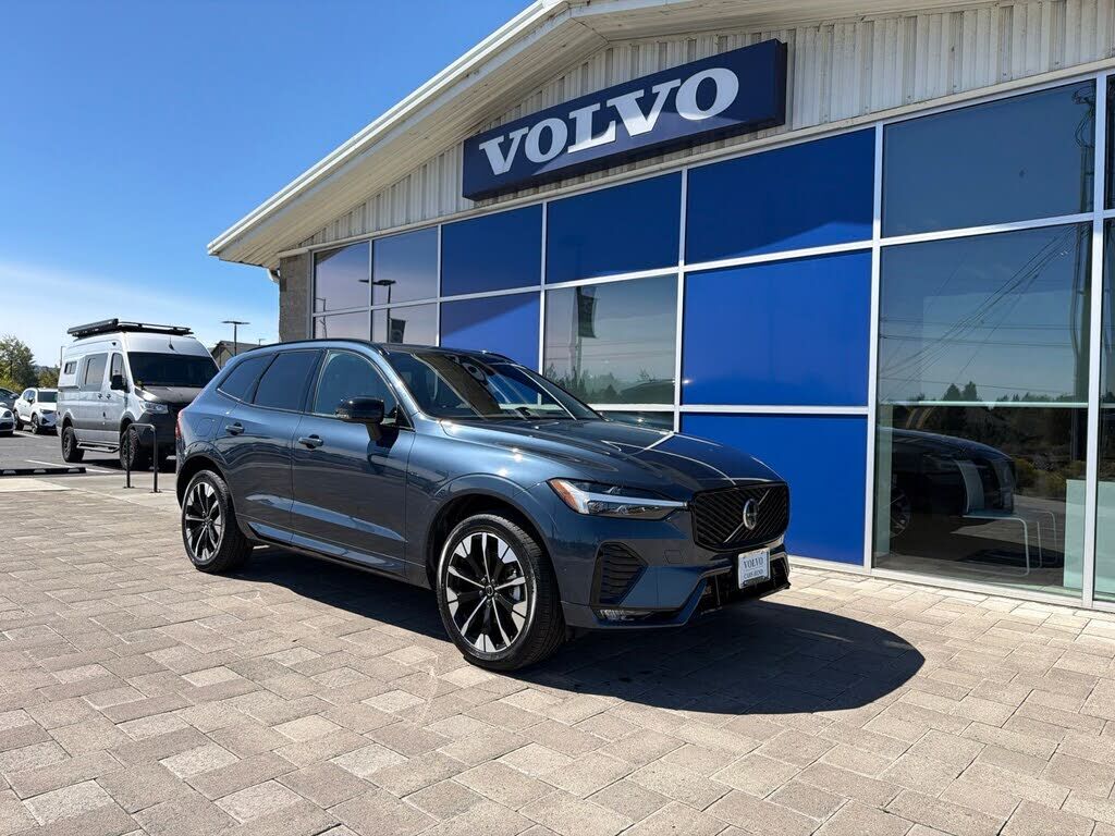2026 VOLVO XC60