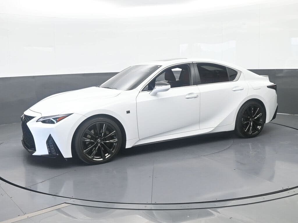 2025 Lexus IS