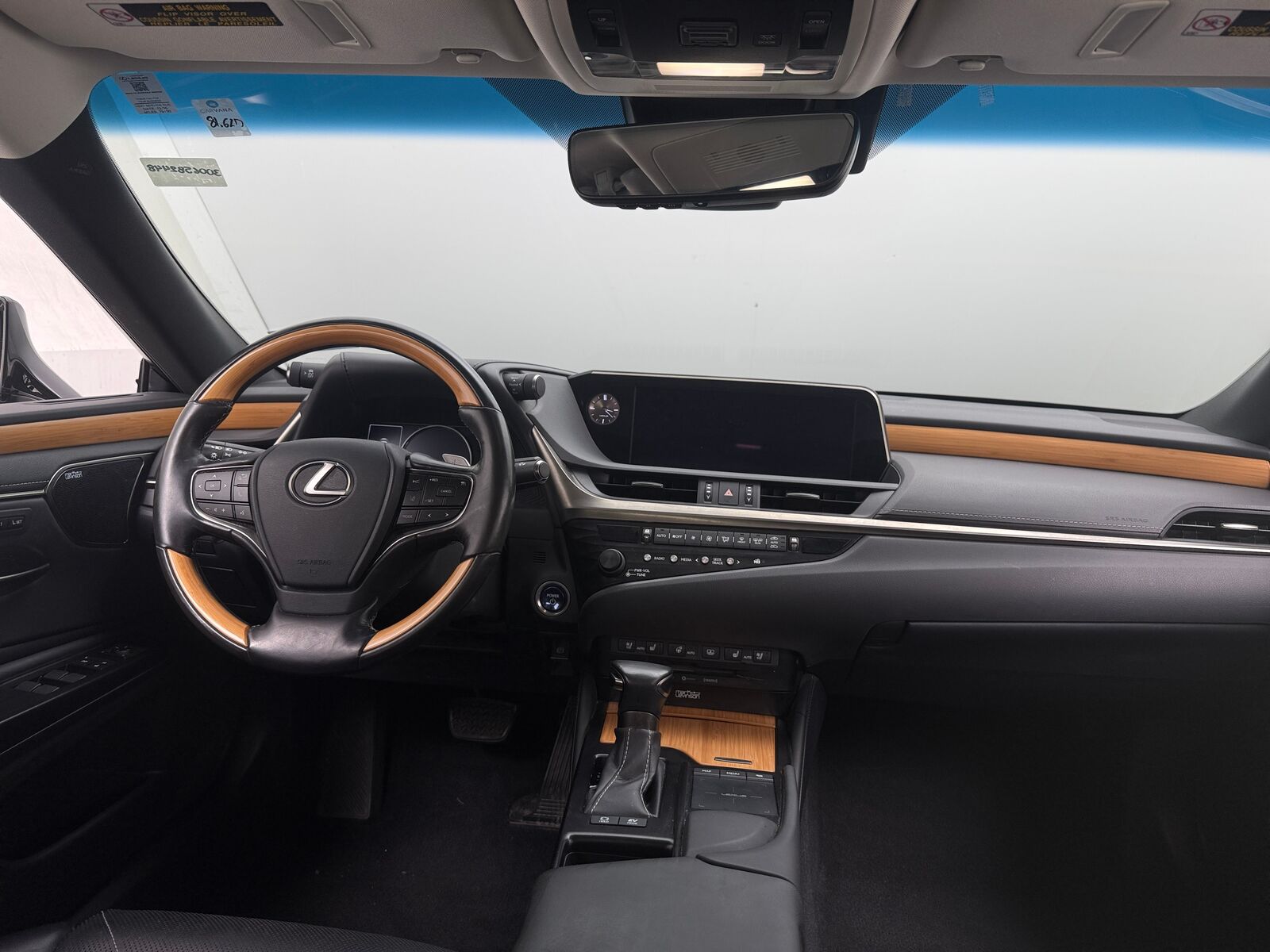 2019 Lexus ES