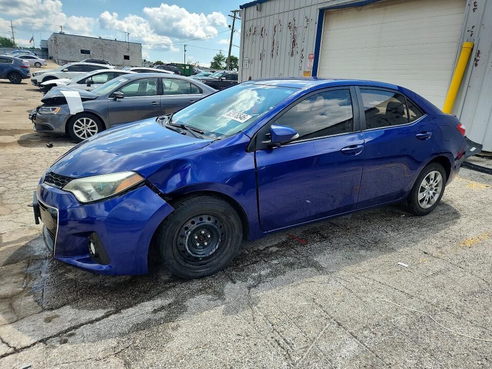 2015 TOYOTA Corolla